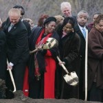 Rep. Lee (D-Houston) shown in file photo burying a skinny white guy she sat on.